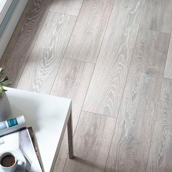 Tarimas Laminada Roble Miramar Commerce